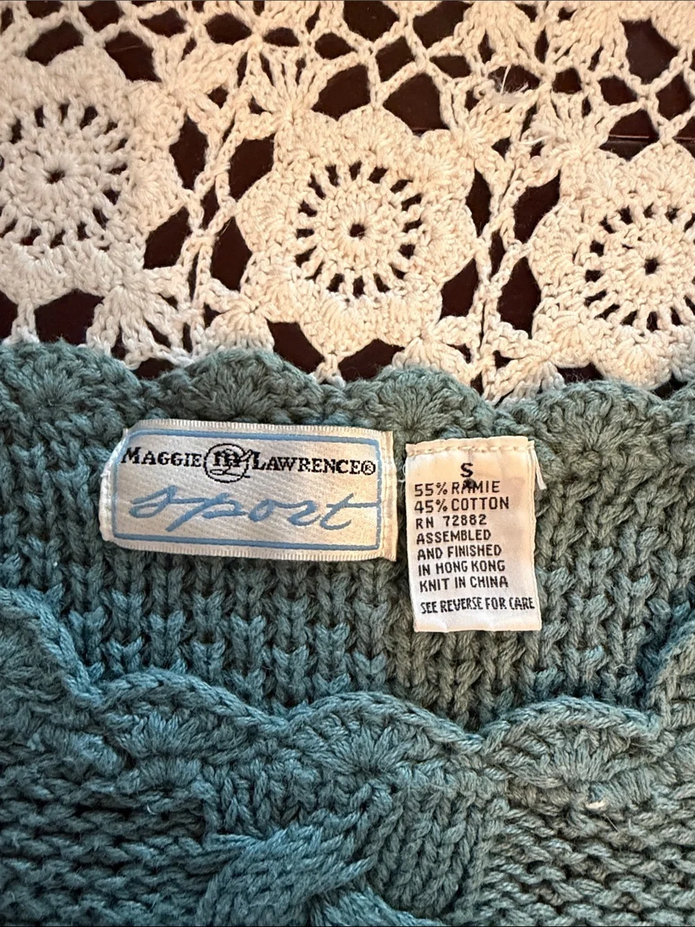 Classic 1990’s Maggie Lawrence Cable Knit Pullover Sweater - Sage Green